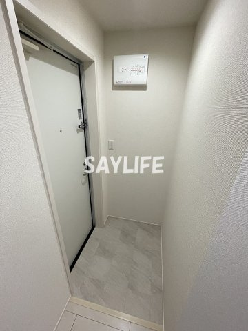 フジパレス城北公園通V番館の玄関