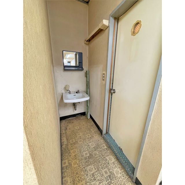林屋ビルの内装