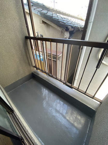 【バルコニー】