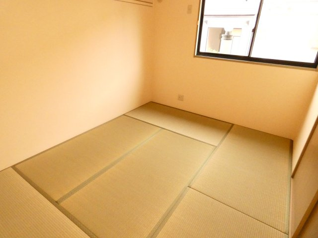 JAボナール上の丸の和室