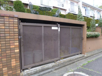【その他共用部分】 | 便利な敷地内ごみ置き場です！忙しい社会人さんにも学生さんにもうってつけ！