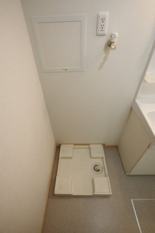 【設備】 | LUX | 室内洗濯機置場