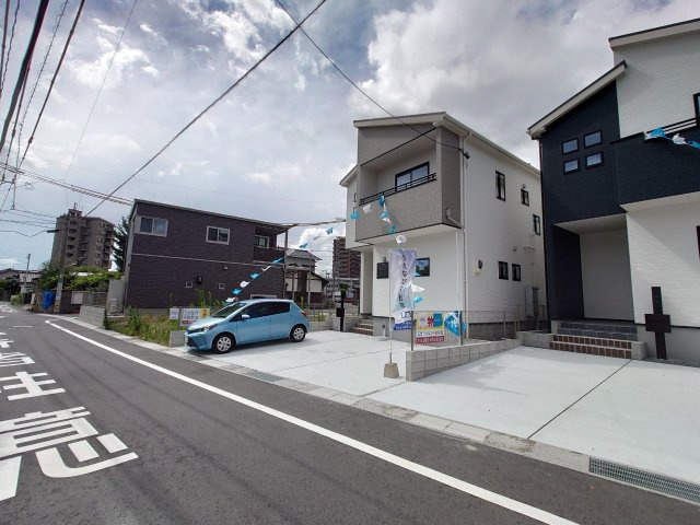 ーRicca－リッカー小倉南区下曽根1丁目　【小倉南区　新築戸建て】　の前面道路含む現地写真|閑静な住宅街で交通量も少ないです♪【ーRicca－リッカー小倉南区下曽根1丁目3号棟】