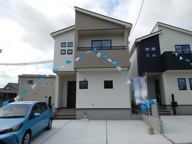 ーRicca－リッカー小倉南区下曽根1丁目　【小倉南区　新築戸建て】　の外観|落ち着いた色合いの外観です♪【ーRicca－リッカー小倉南区下曽根1丁目3号棟】