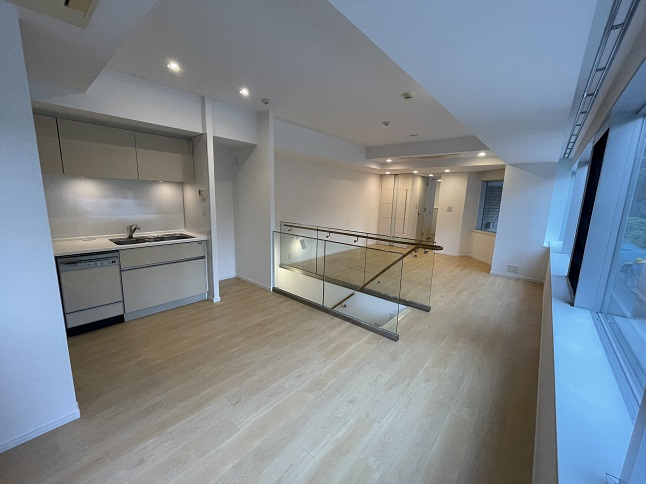 港区三田２丁目の賃貸マンションのその他|リビング