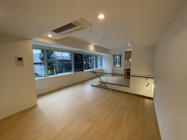 港区三田２丁目の賃貸マンションのその他|リビング