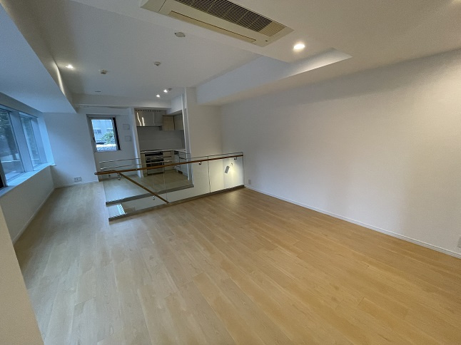 港区三田２丁目の賃貸マンションのその他|リビング