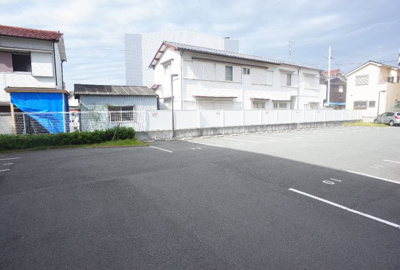 【駐車場】 | エスペーロ神田 | 駐車場