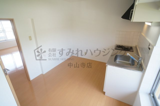 ラムール売布の居間・リビング