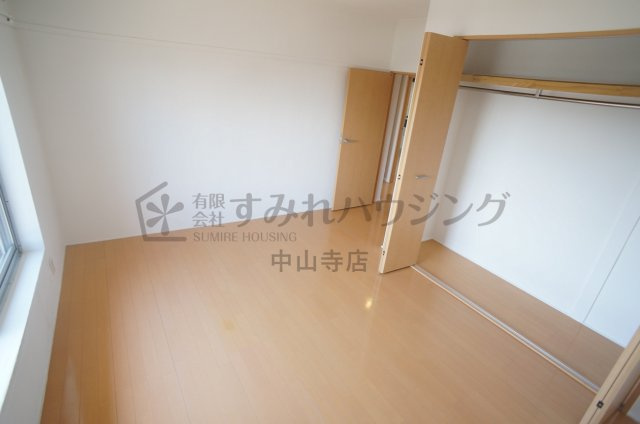 ラムール売布の寝室
