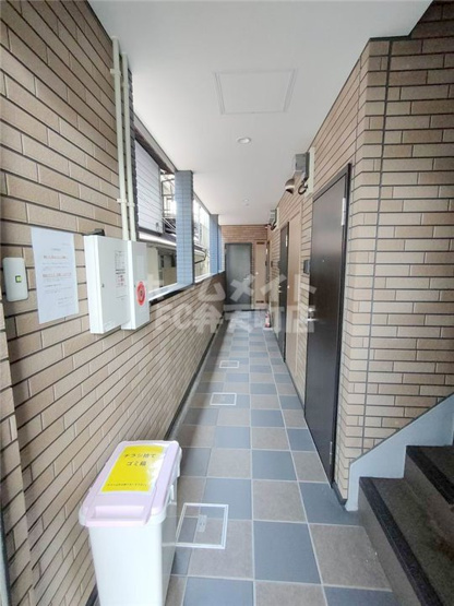 【ロビー】 | ノイヴェル春日出Ⅱ | 建物の内部です
