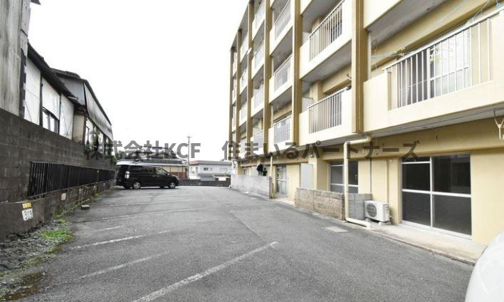 アテイン広川の駐車場|駐車場完備です