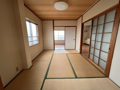 【和室】 | コーポ岡部 | ゆったりとくつろげる和室です