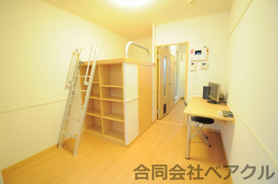 【洋室】 | レオパレス鳥羽街道ファミリア