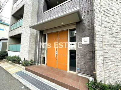 【エントランス】 | シャーメゾン羽坂通