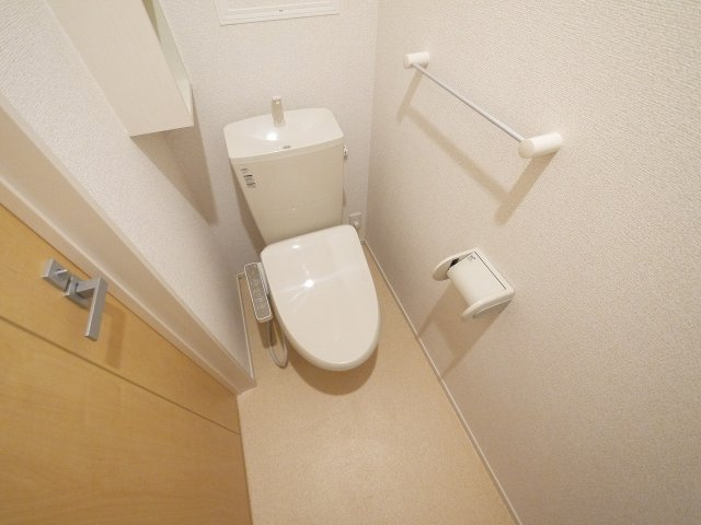 サンシャインのトイレ|ゆったりとした空間のトイレです