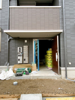 【その他共用部分】 | ※施工中※共用エントランスには宅配BOXがあるので荷物の受け取りもスムーズに♪再配達の手間がかからないのが魅力♪