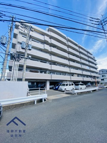 ストリームライン前原の外観