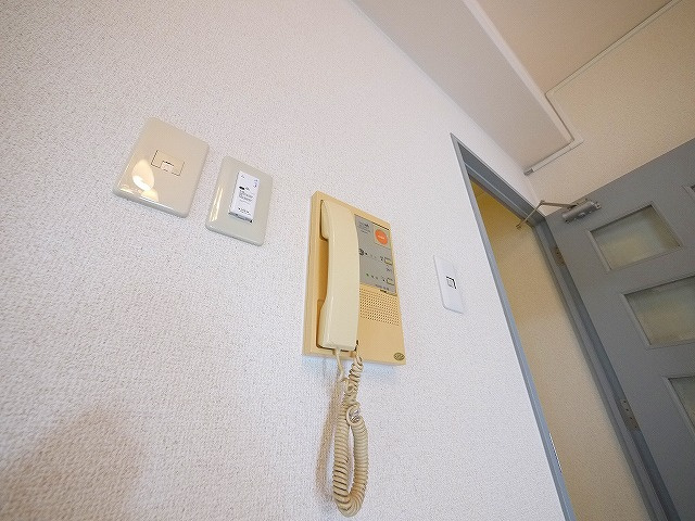 キャピタル新大宮のセキュリティ|インターホンです