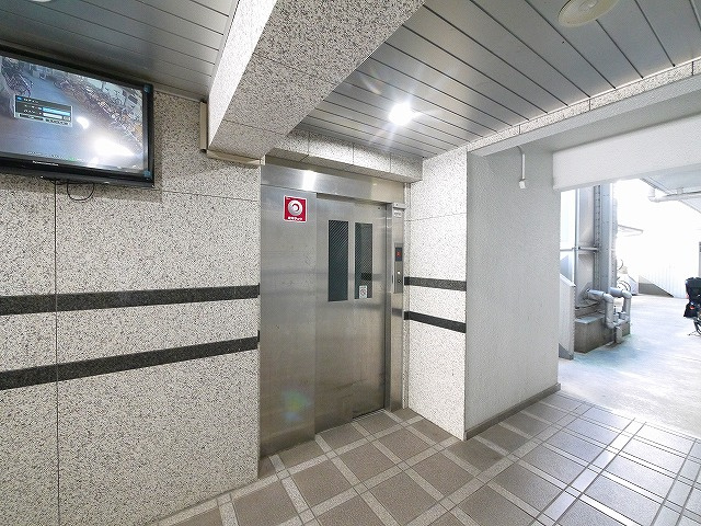 キャピタル新大宮のその他共用部分|共用のエレベーターです