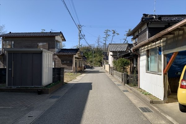 【前面道路含む現地写真】の画像