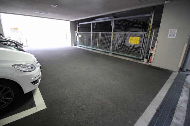 【駐車場】 | サージュ天王寺