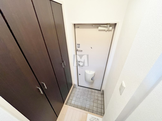 【玄関】 | カサ・ミラ