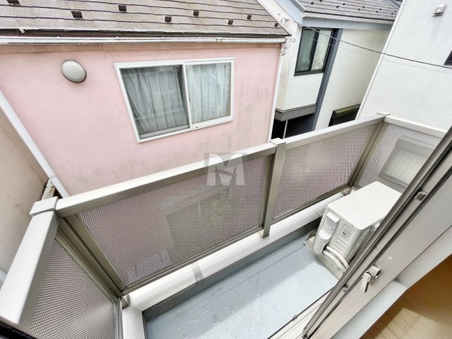 【バルコニー】 | カサ・ミラ