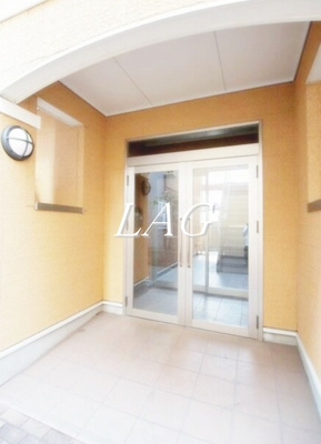 【エントランス】 | サンセットタイム | エントランスです。