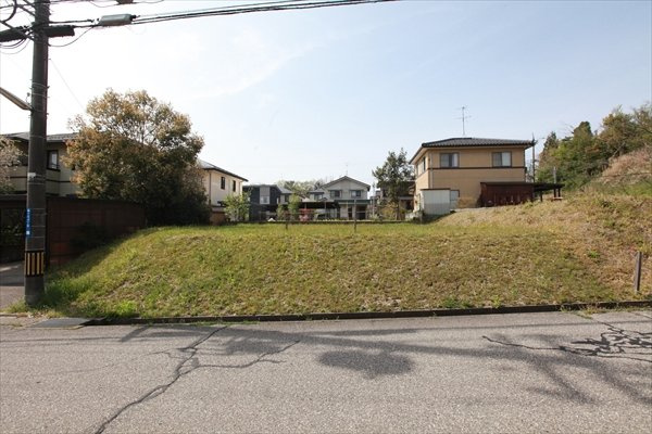 河北郡津幡町字緑が丘4丁目売土地の画像