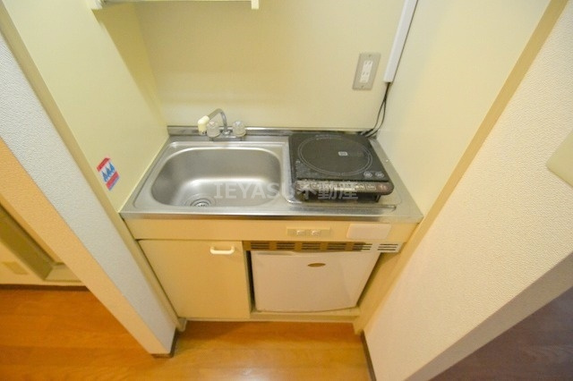 ラフィネ天満のキッチン