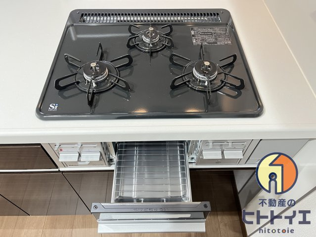 k-ideal八女Ⅱ　A棟のキッチン|グリル付きのシステムキッチンです♪