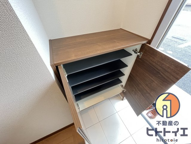 k-ideal八女Ⅱ　A棟の玄関|玄関シューズボックスです♪