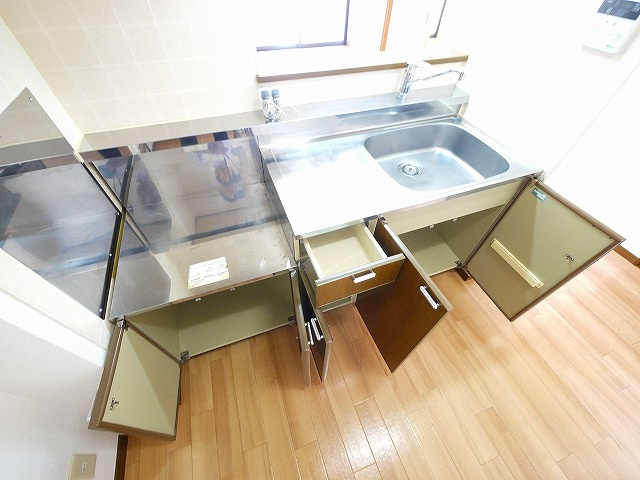 フォレストハイツ富堂町Bのキッチン|キッチンです