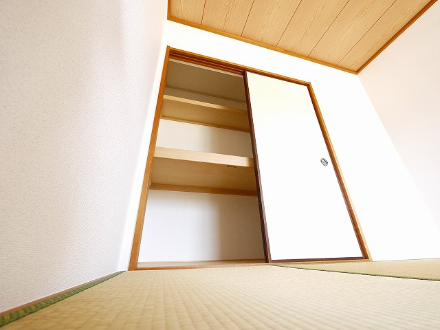フォレストハイツ富堂町Bの収納|大きなものも収納できそうです
