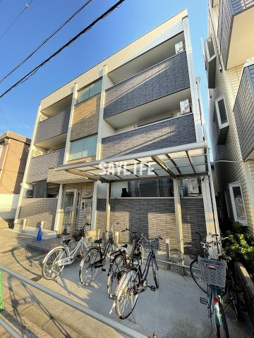 ヴィーブル高井田の外観