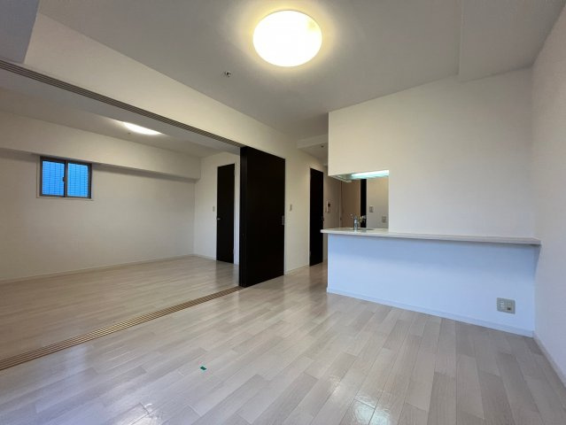 アプリーレ堺筋本町の居間・リビング