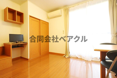 【寝室】 | レオパレス滋野