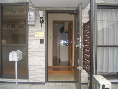 【玄関】 | エルレーブA棟