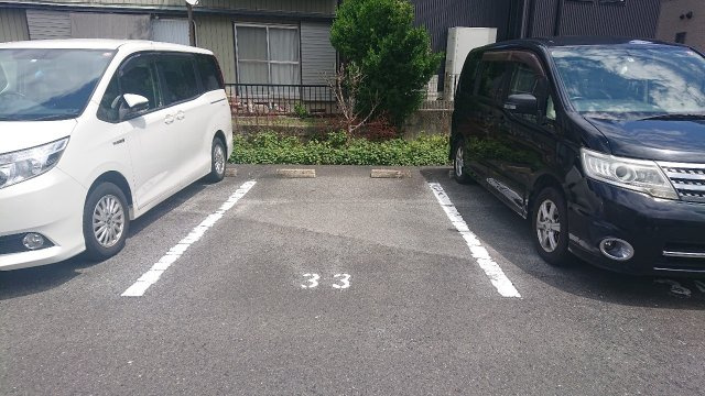 トラスティ甚目寺|名古屋市の賃貸ならMy賃貸の駐車場|トラスティ甚目寺