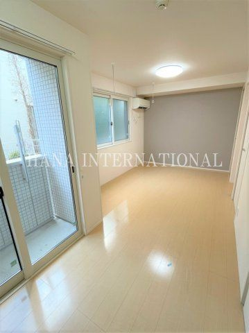 ベルファースト清水が丘Ⅱの居間・リビング