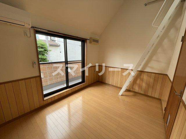 イーストヒルズ柏の居間・リビング