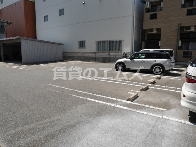 【駐車場】 | グレイス竹下  | グレイス竹下の駐車場