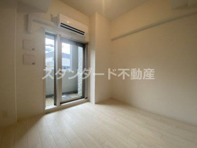 【居間・リビング】 | エスリードレジデンス梅田グランデ