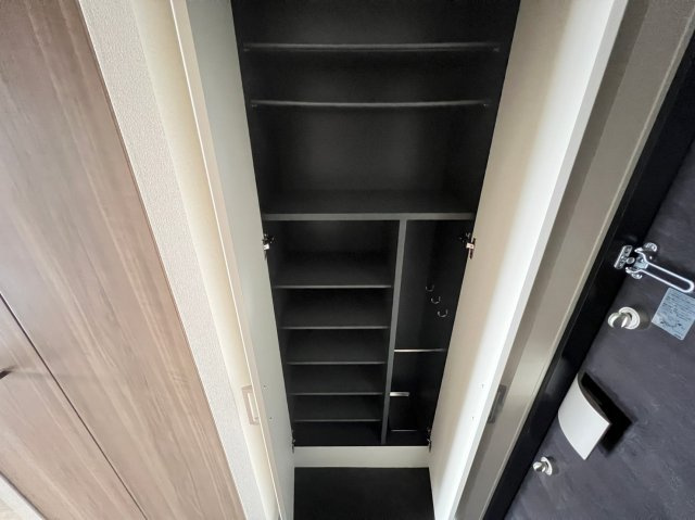 プレサンス難波セレクトの収納