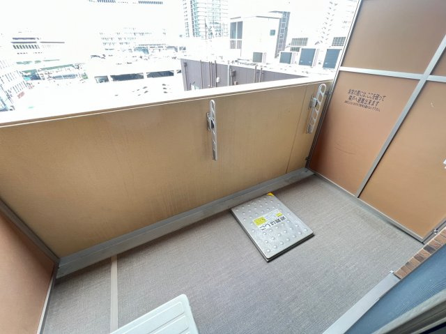 プレサンス難波セレクトのバルコニー