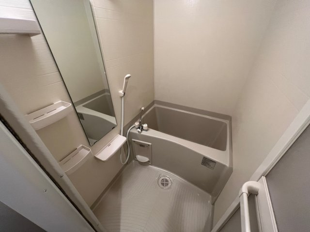 プレサンス難波セレクトの浴室