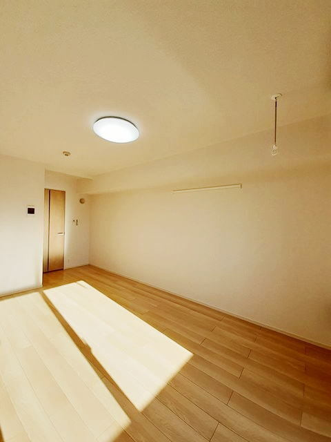 コンフォール中神の寝室