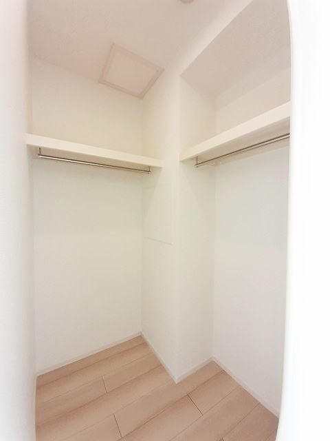 コンフォール中神の収納