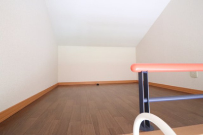 【内装】 | メドウズ